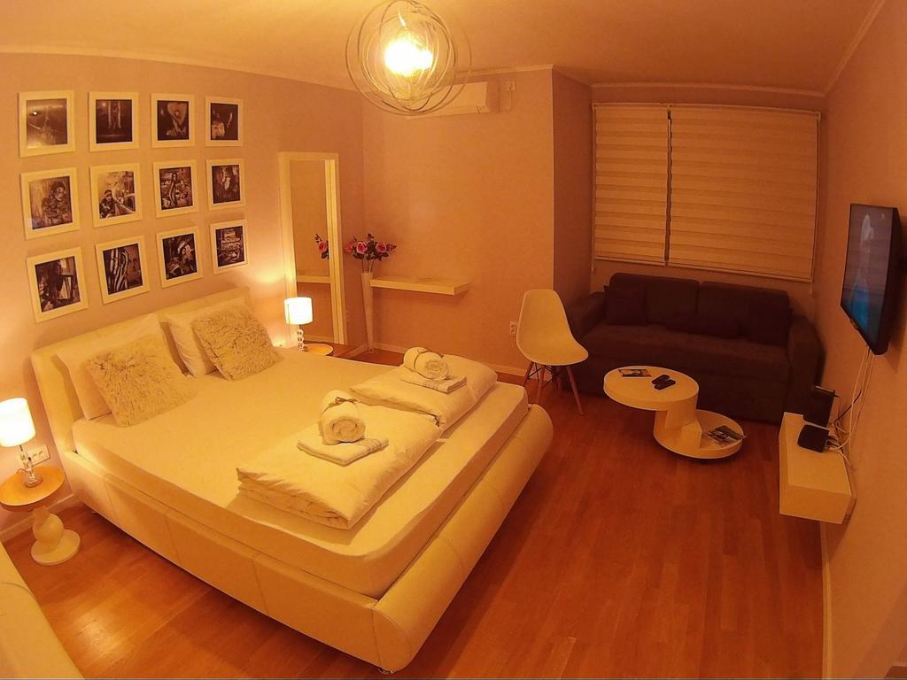 Balkan-Inn Parlament Lux Apartment ベオグラード エクステリア 写真